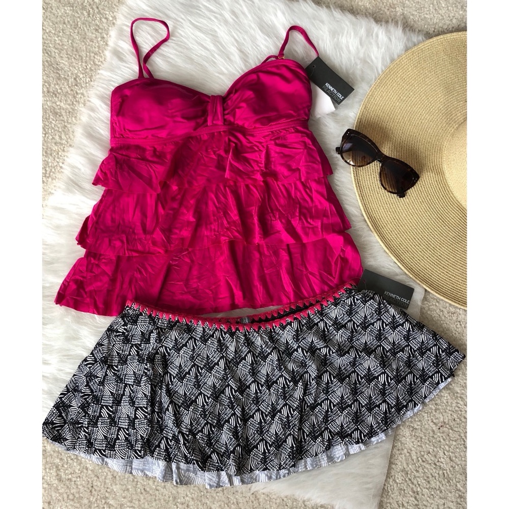 🆕 Kenneth Cole tankini and skirted bottom set